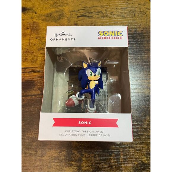 Hallmark Sonic Hedgehog Ornament, 3-1/4”H x 2-1/4”W x 1-3/4”D, Multicolor - Picture 1 of 5